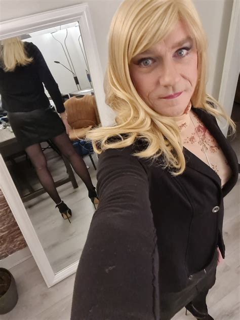 sexy crossdressers tumblr|Kim Kous.